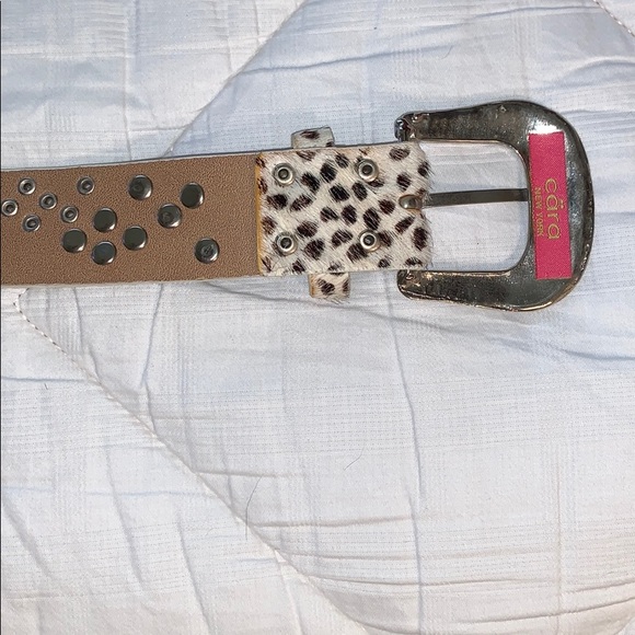 Cara Cowhide Belt Size M - Picture 6 of 7